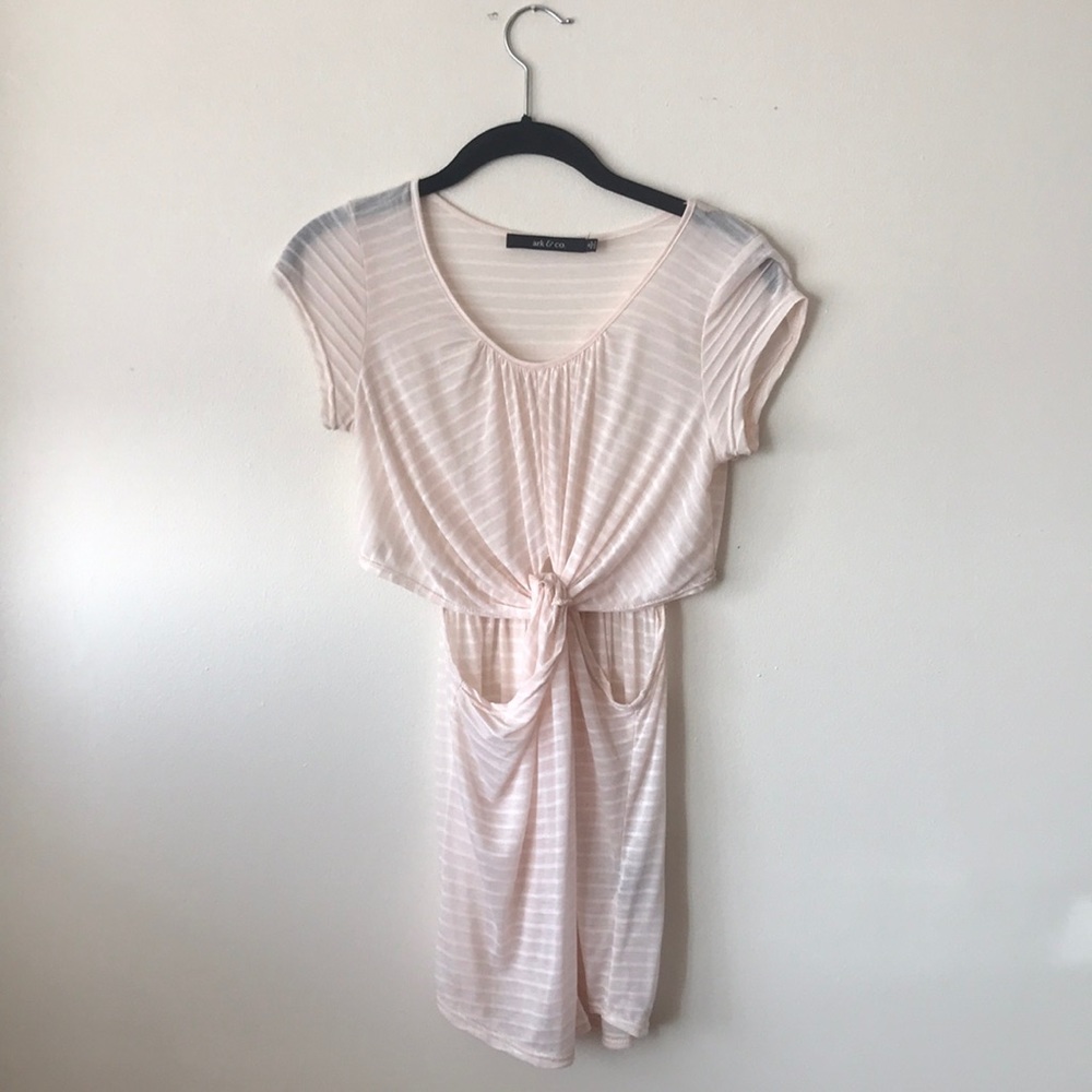 NEW! ark &co NASTY GAL cutout knot front top -S